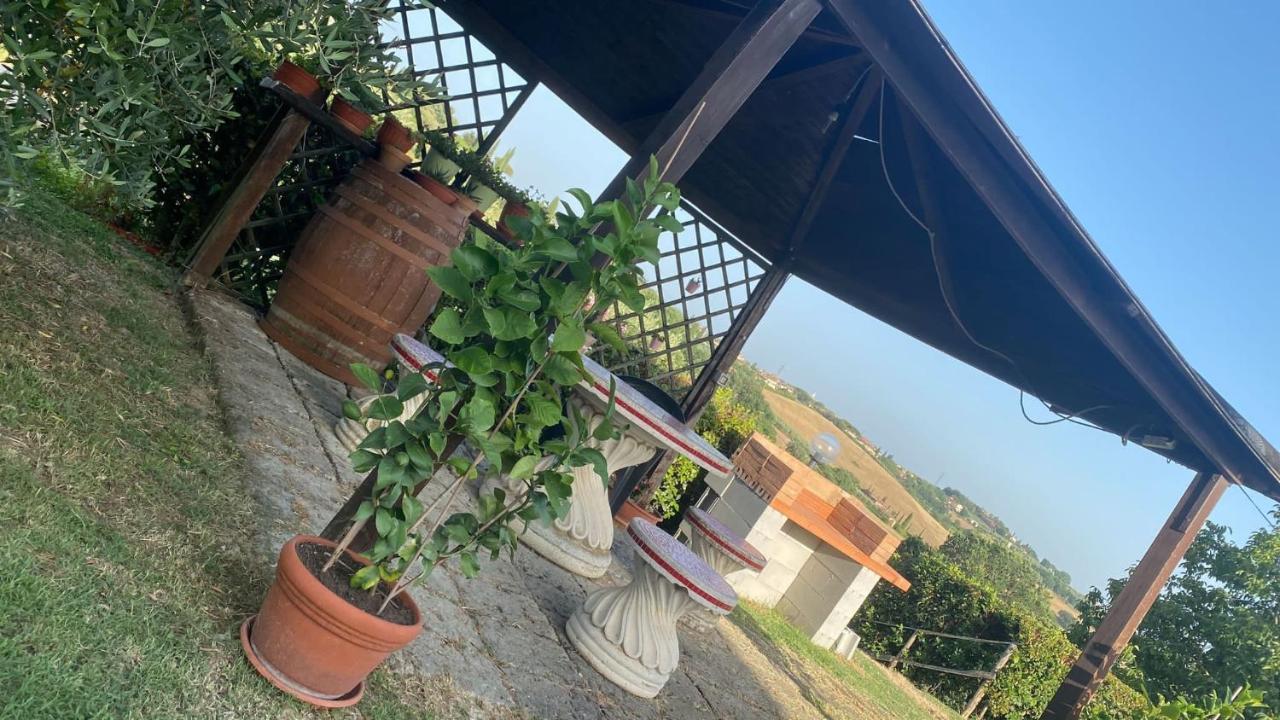 Casa Vacanza Da Lu Foiano Della Chiana Exteriör bild