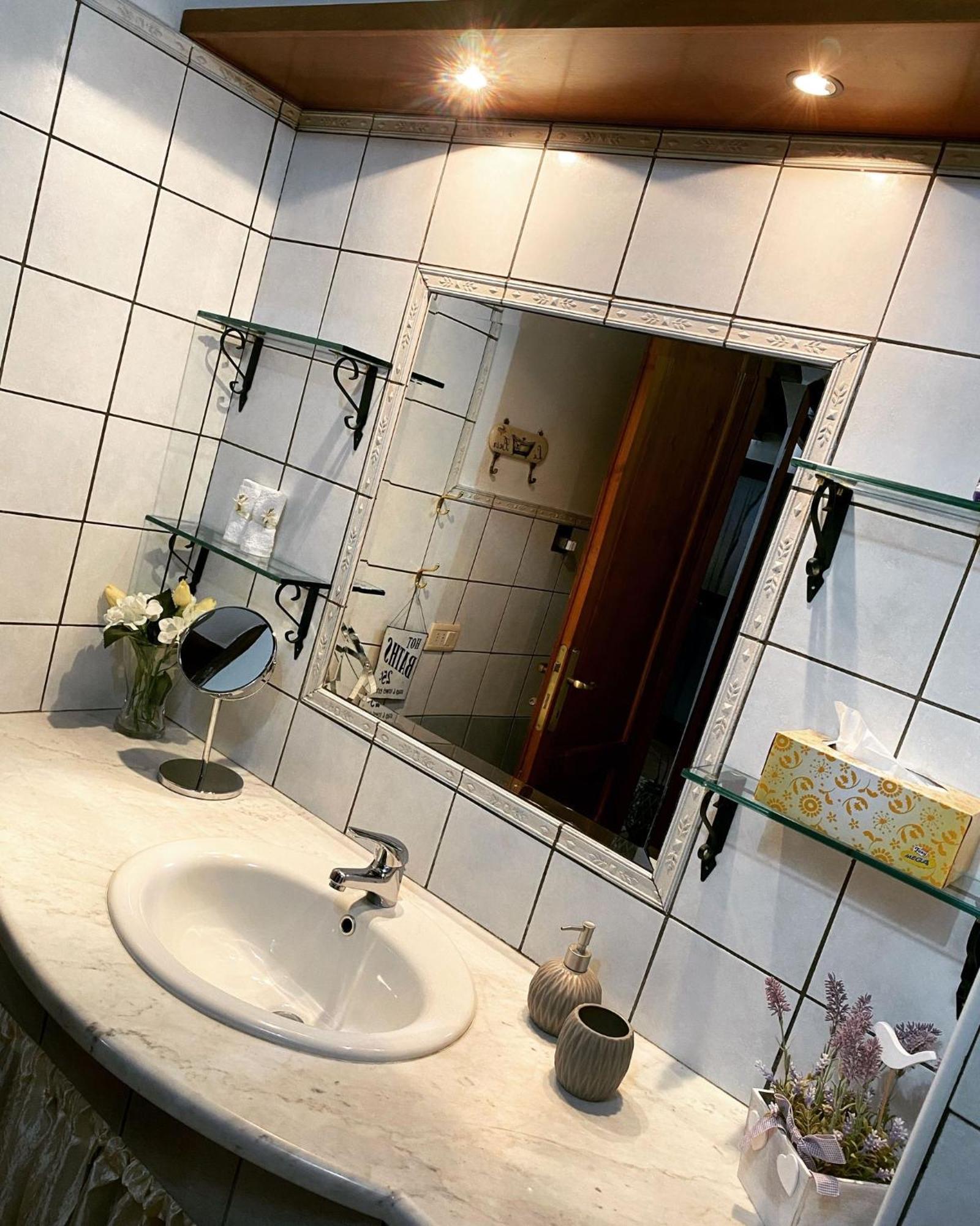 Casa Vacanza Da Lu Foiano Della Chiana Exteriör bild