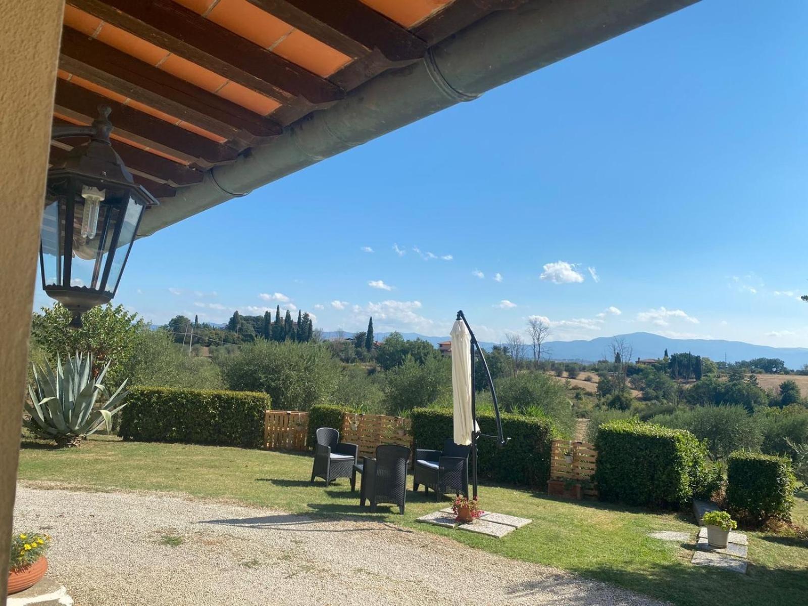Casa Vacanza Da Lu Foiano Della Chiana Exteriör bild
