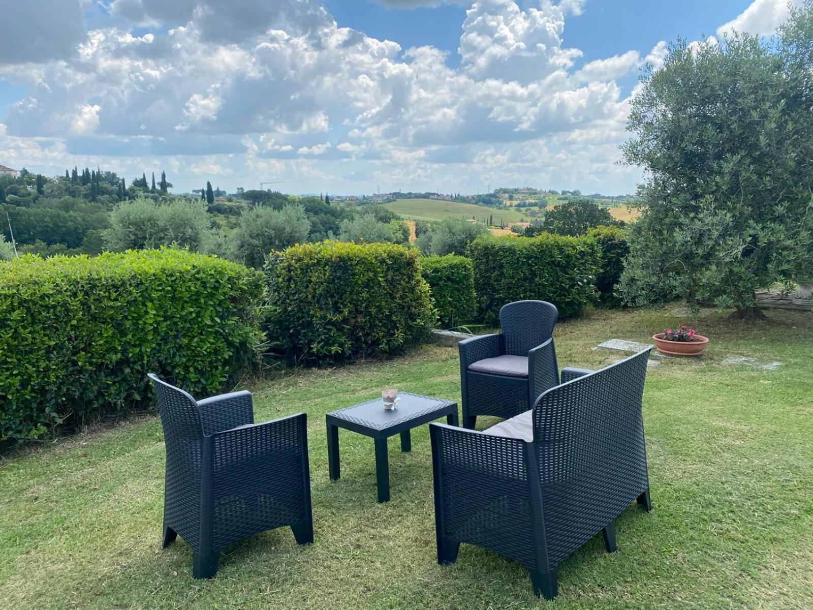 Casa Vacanza Da Lu Foiano Della Chiana Exteriör bild